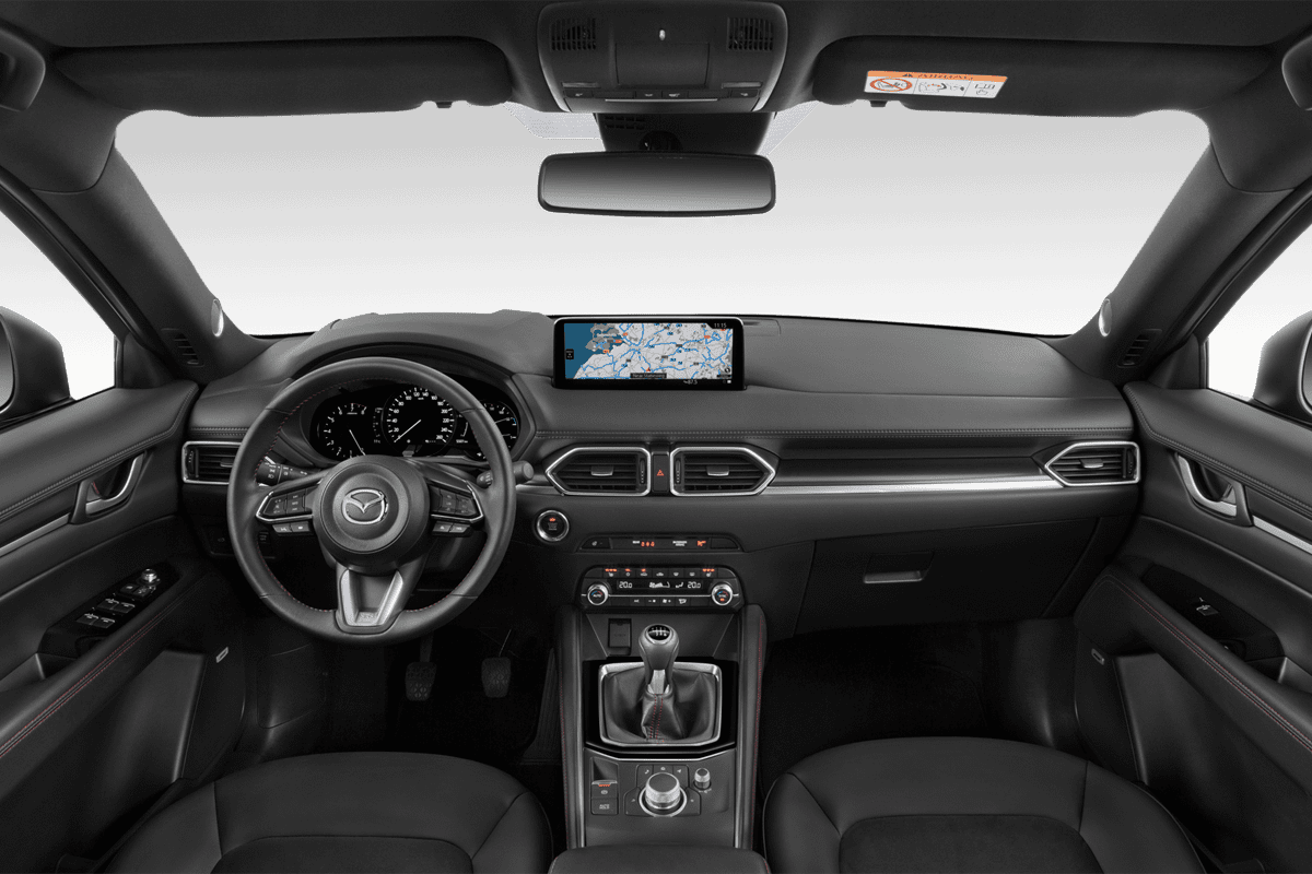 Armaturenbrett eines Mazda CX-5 Homura (neues Modell)