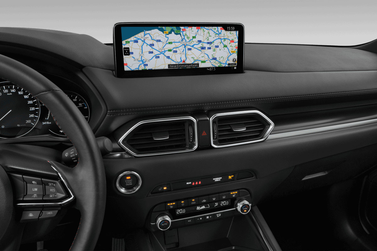 Mittelkonsole eines Mazda CX-5 Homura (neues Modell)