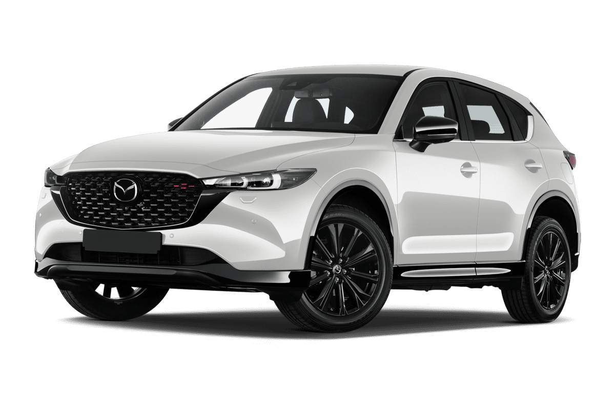 Tiefe, schräge Heckansicht eines Mazda CX-5 Homura (neues Modell), freigestellt