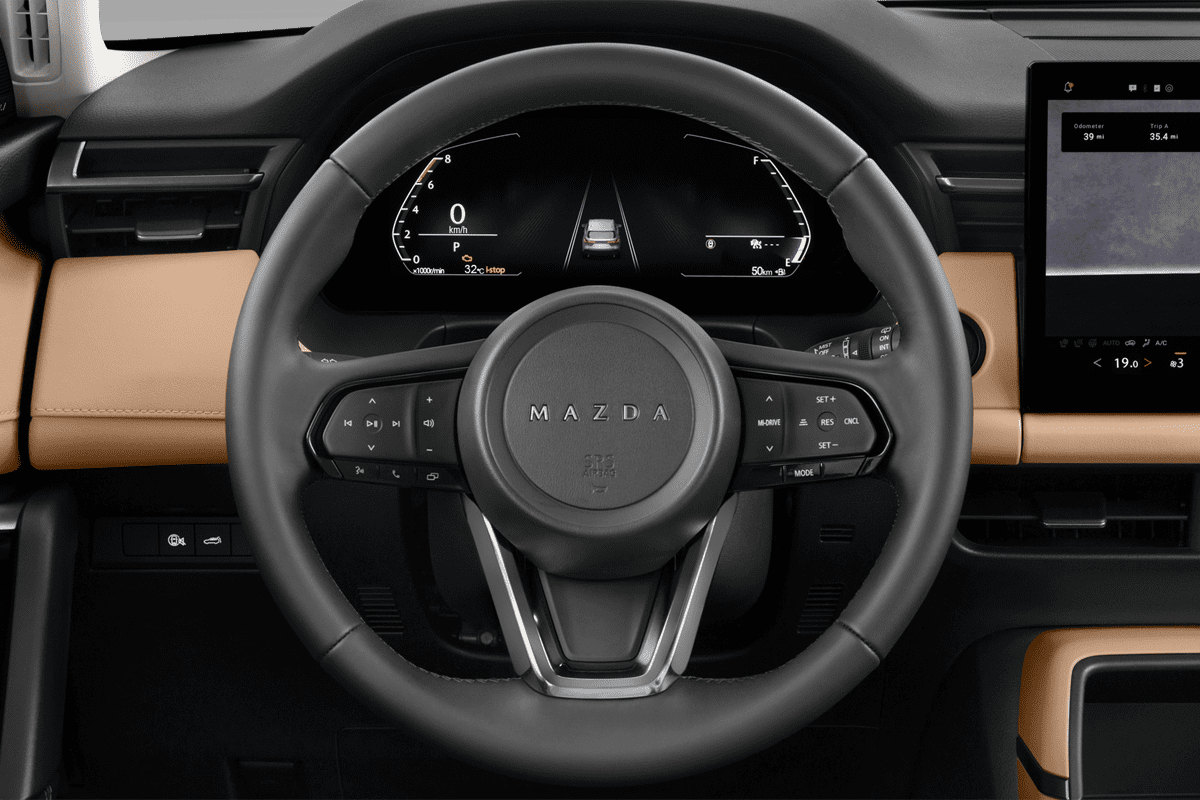 Lenkrad eines Mazda CX-5 (neues Modell)