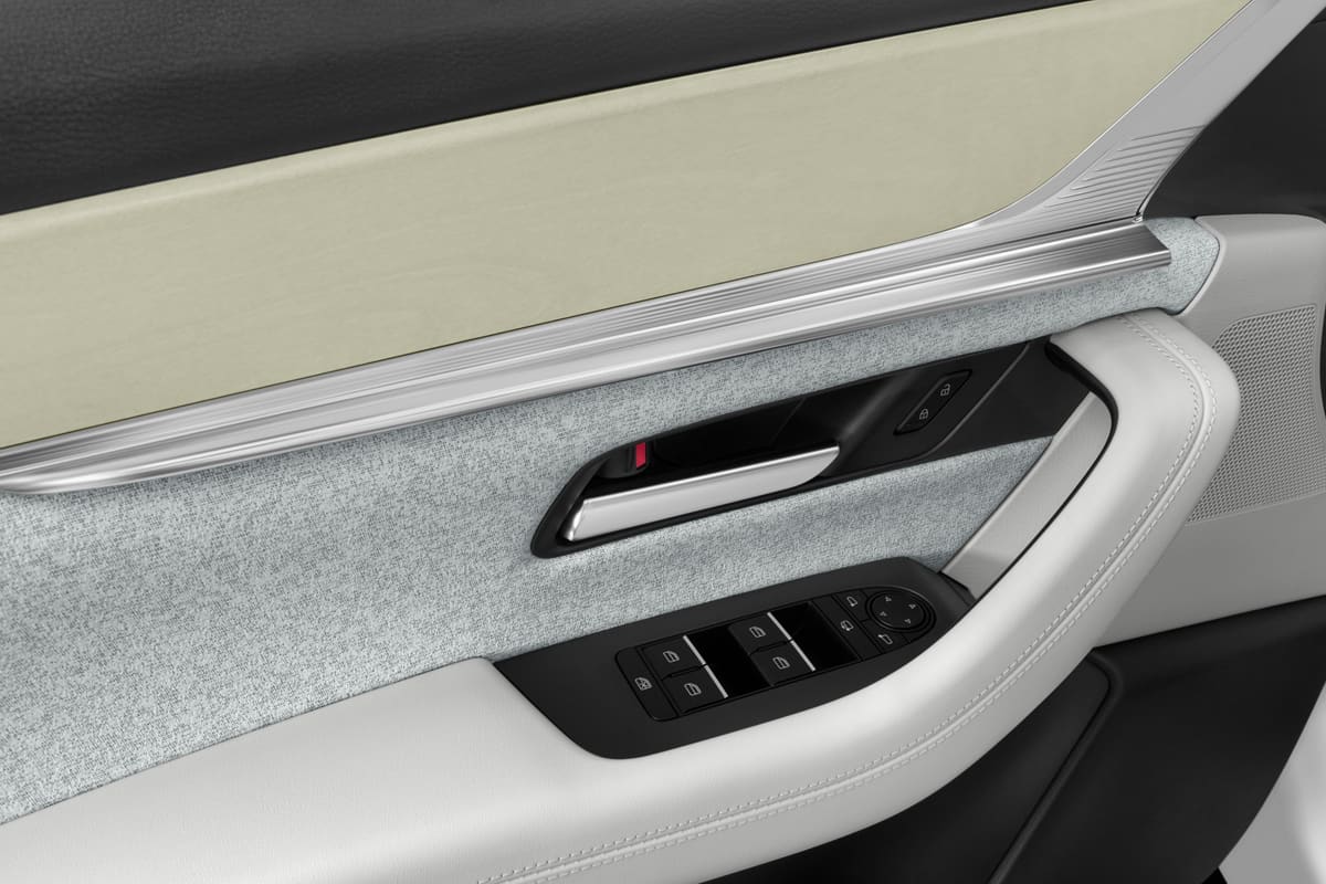 Mazda CX-60 Plug-in Hybrid undefined
