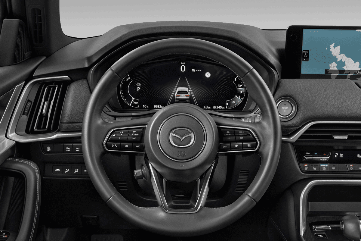 Lenkrad eines Mazda CX-60 Plug-in Hybrid 
