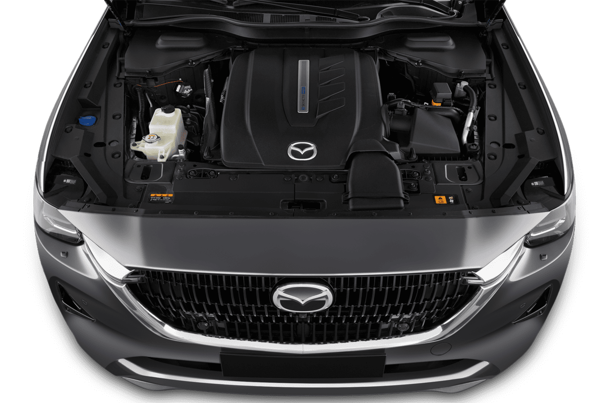 Motorraum eines Mazda CX-80 Plug-in-Hybrid 