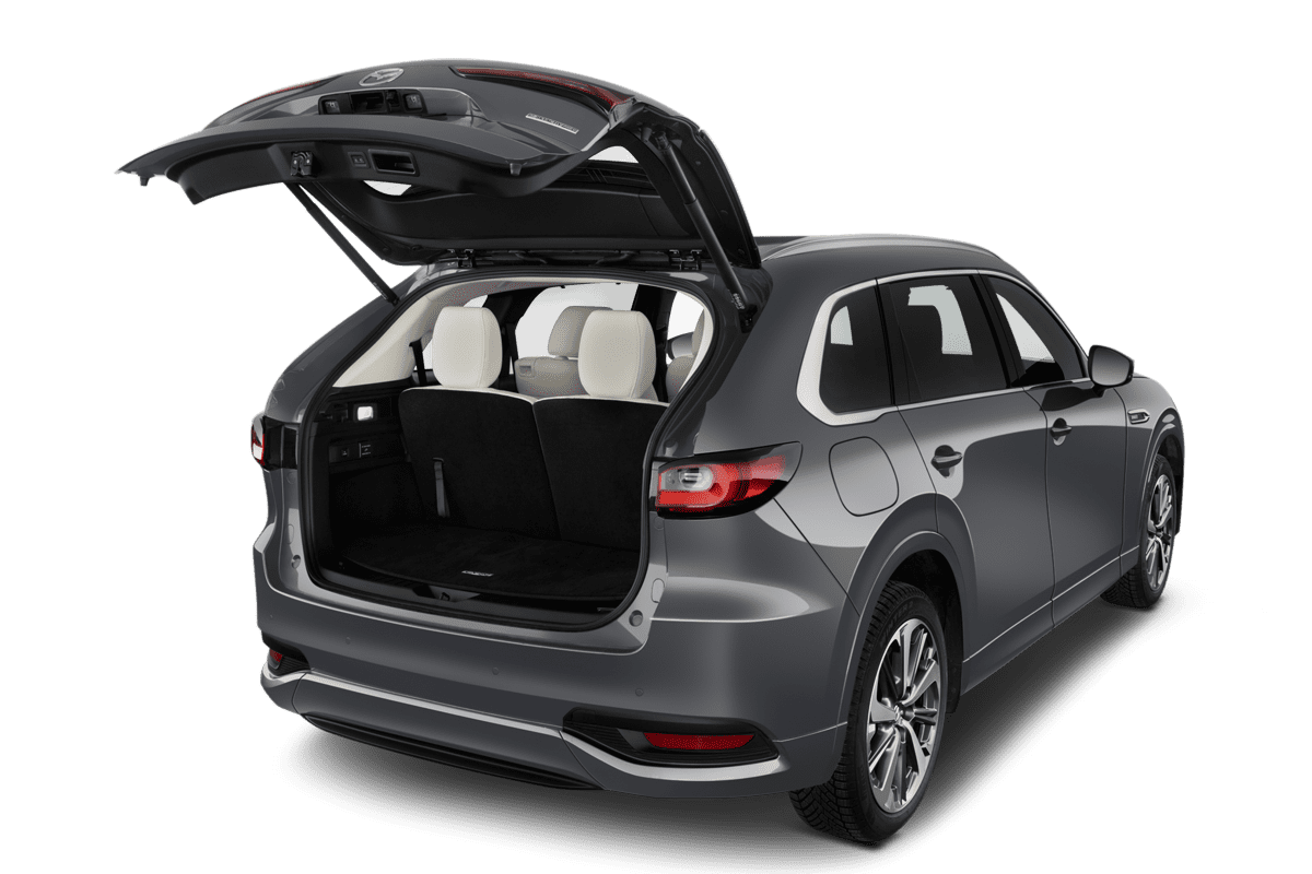 Kofferraum eines Mazda CX-80  (KI-generiert)