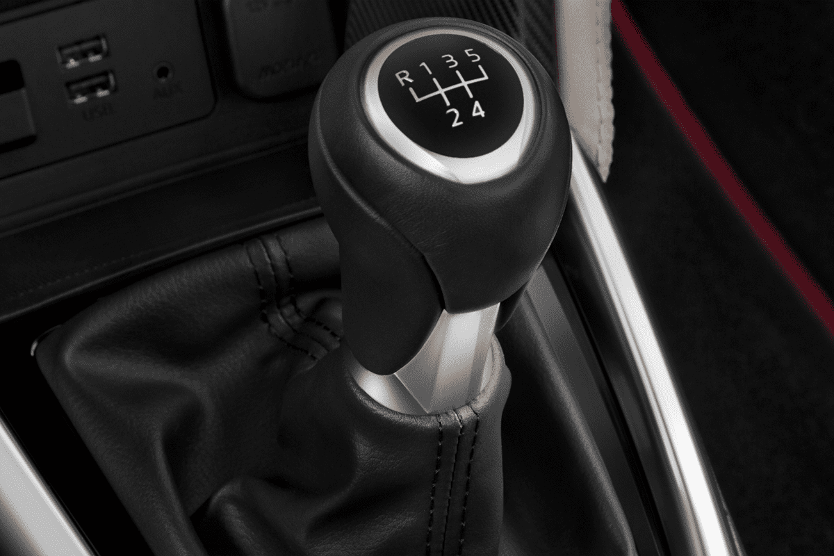 Schaltknüppel eines Mazda 2 Homura