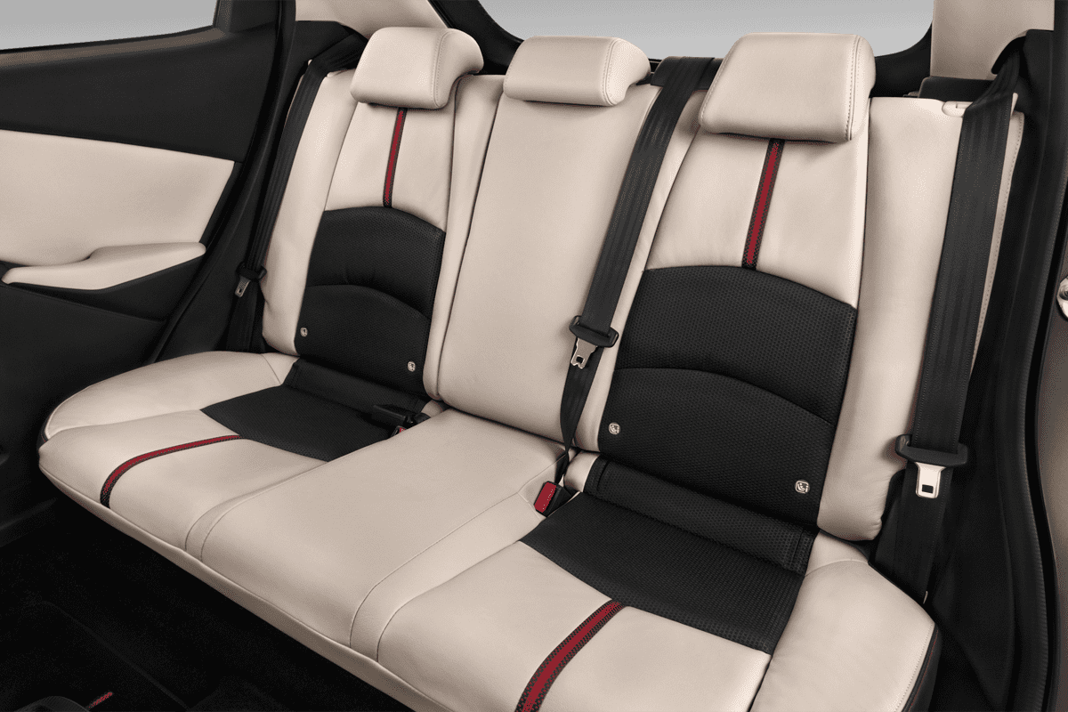 Rücksitzbank eines Mazda 2 Homura