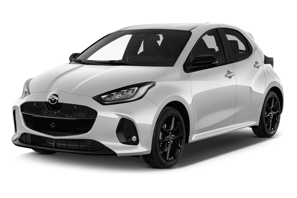 Schräge Frontansicht eines Mazda Mazda2 Hybrid, freigestellt