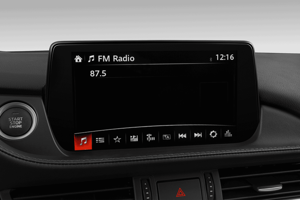 Audiosystem eines Mazda 6 Kombi