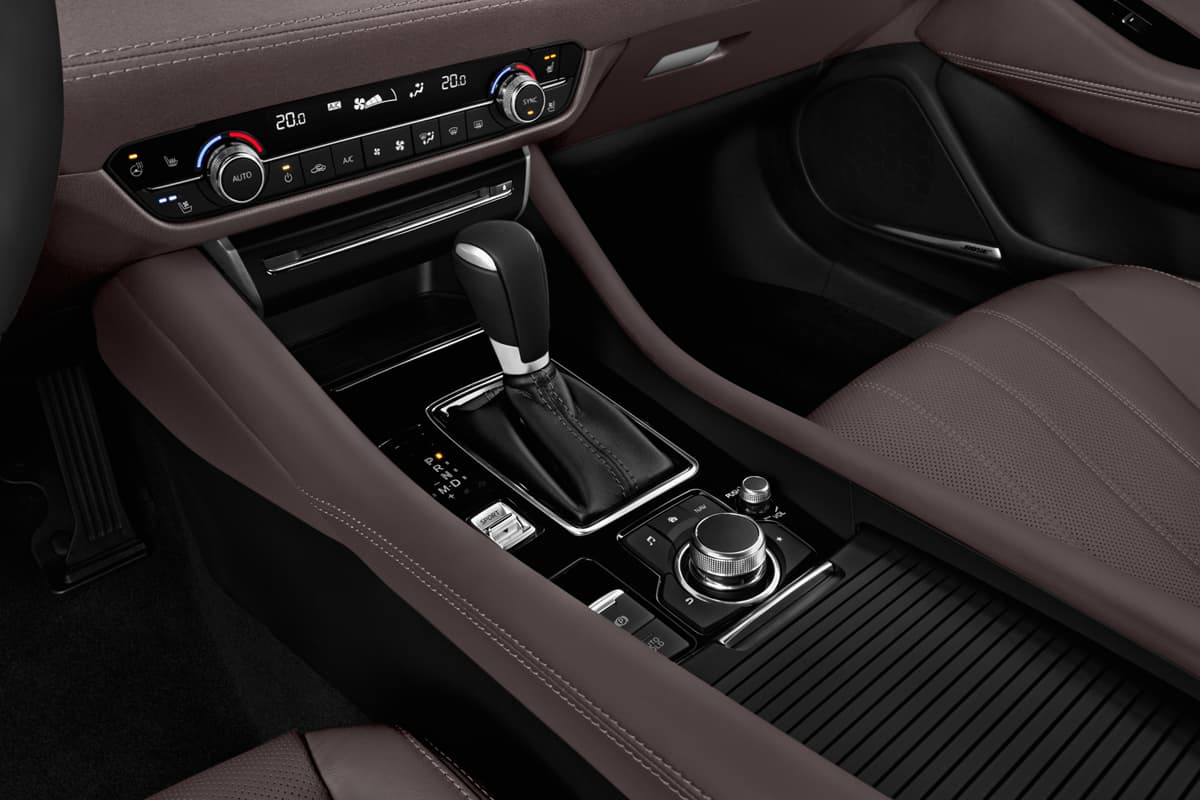 Schaltknüppel eines Mazda 6 Limousine