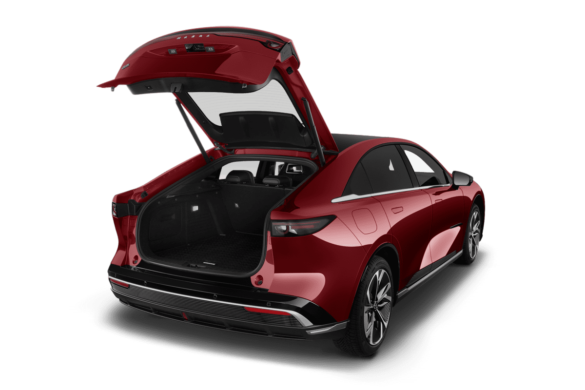 Kofferraum eines Mazda 6e