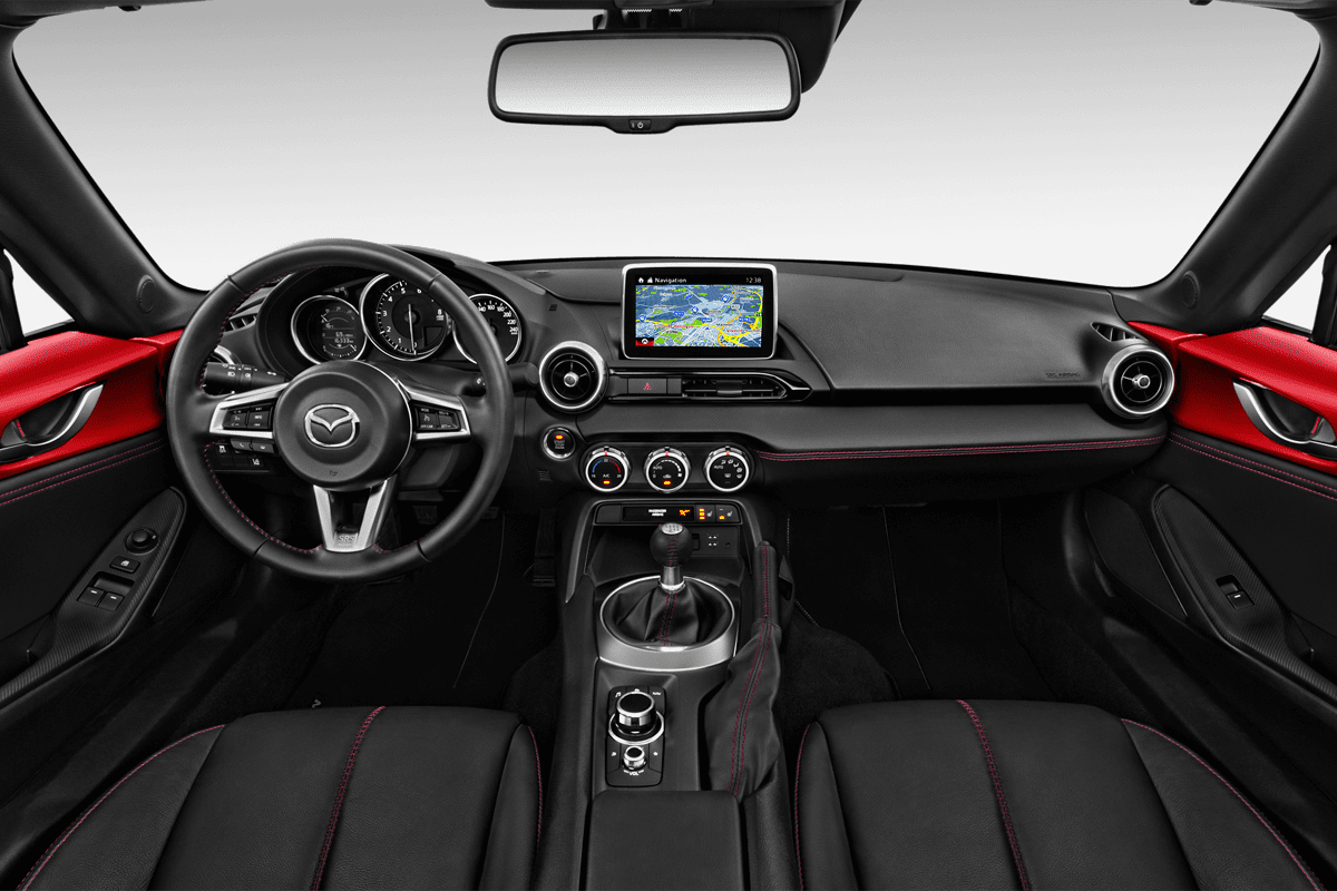 Armaturenbrett eines Mazda MX-5 Roadster