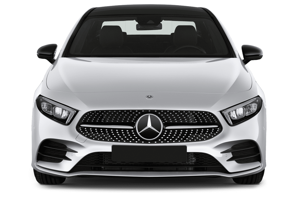 Frontansicht eines Mercedes A-Klasse Limousine Plug-in-Hybrid, freigestellt