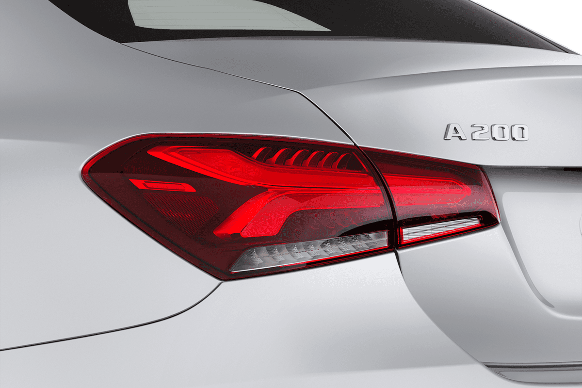 Heckleuchten eines Mercedes A-Klasse Limousine Plug-in-Hybrid