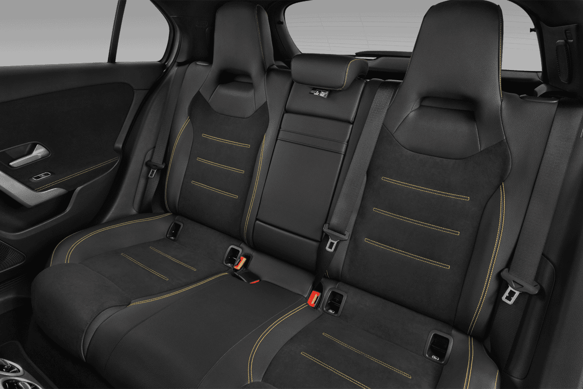 Rücksitzbank eines Mercedes A-Klasse