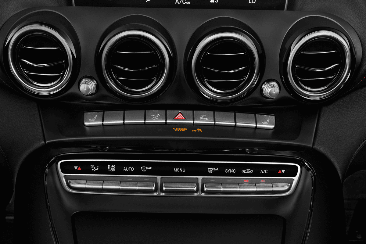 Klimasteuerung eines Mercedes AMG GT Roadster