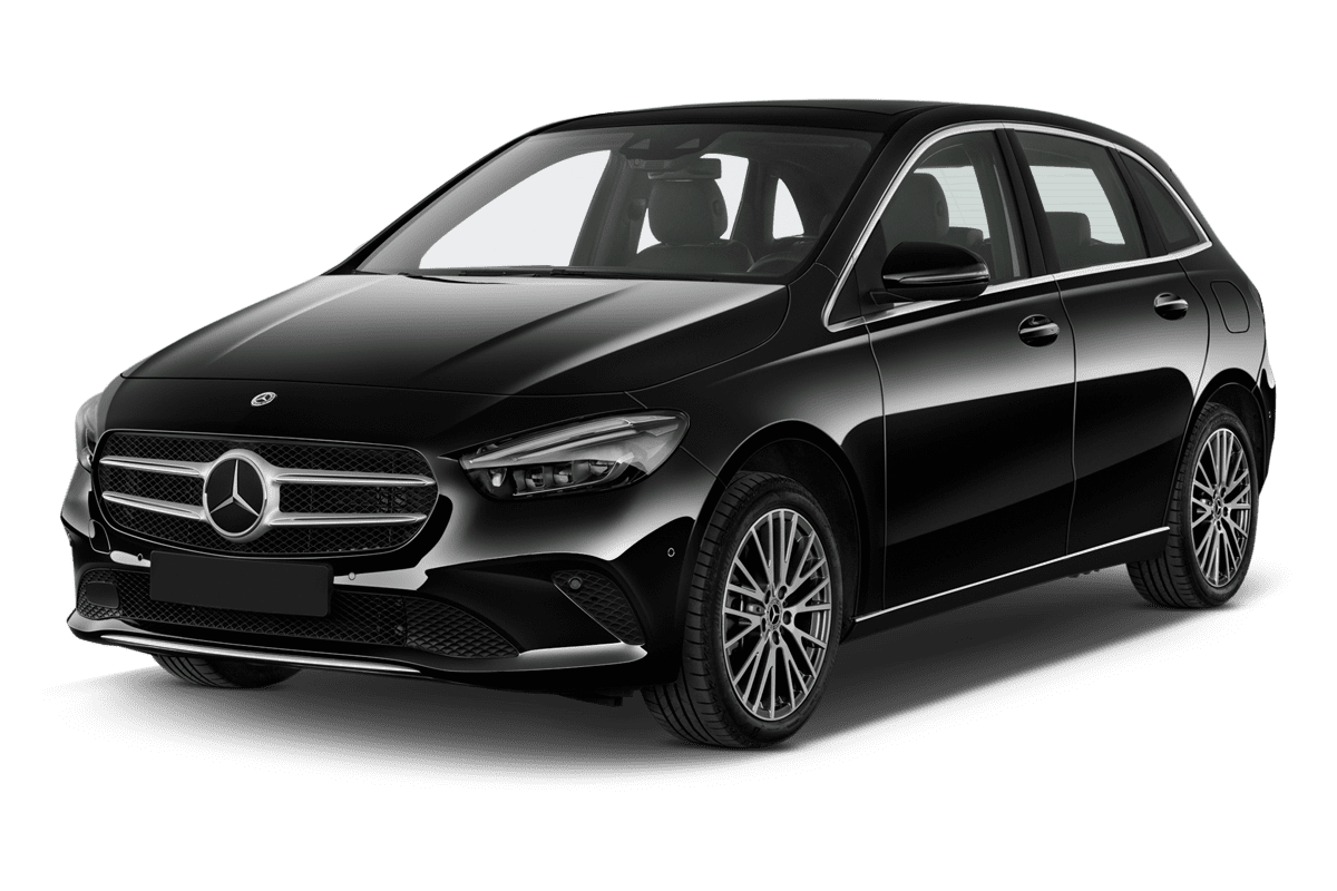 Schräge Frontansicht eines Mercedes B-Klasse Sports Tourer, freigestellt