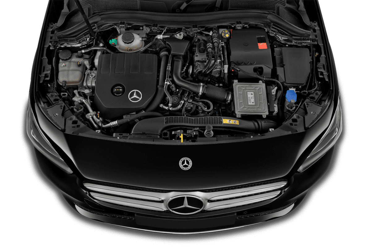 Motorraum eines Mercedes B-Klasse Sports Tourer