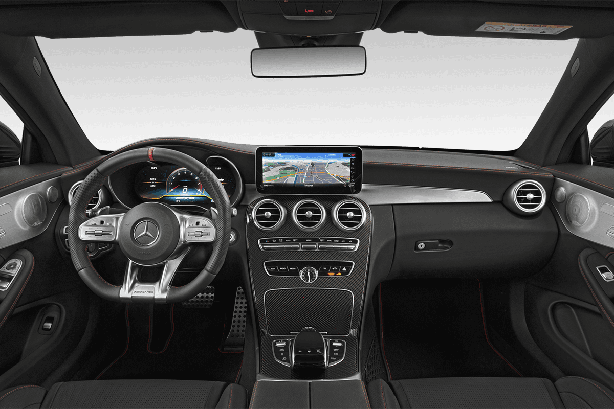 Armaturenbrett eines Mercedes C-Klasse Coupé