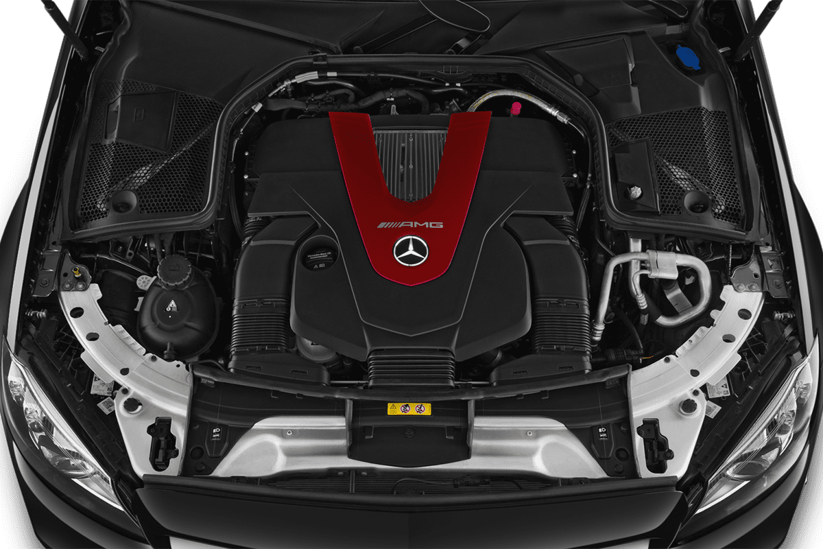 Motorraum eines Mercedes C-Klasse Coupé