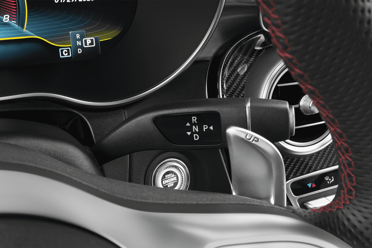 Schaltknüppel eines Mercedes C-Klasse Coupé