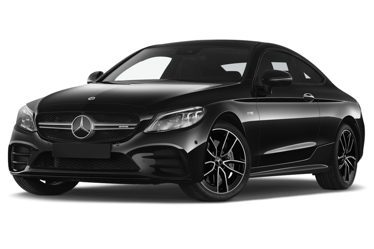 Tiefe, schräge Heckansicht eines Mercedes C-Klasse Coupé, freigestellt