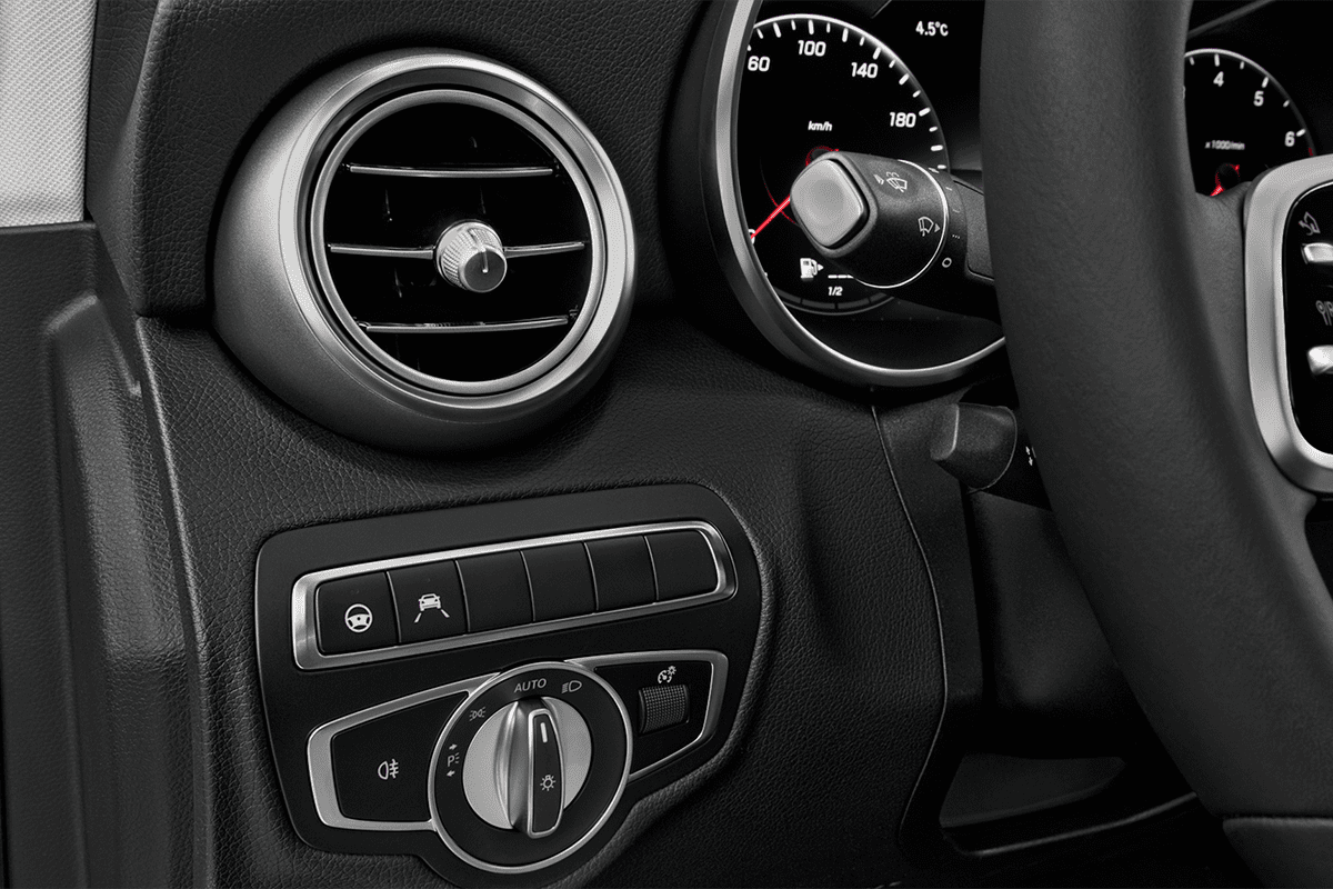 Lüftung eines Mercedes C-Klasse Limousine Plug-in-Hybrid 