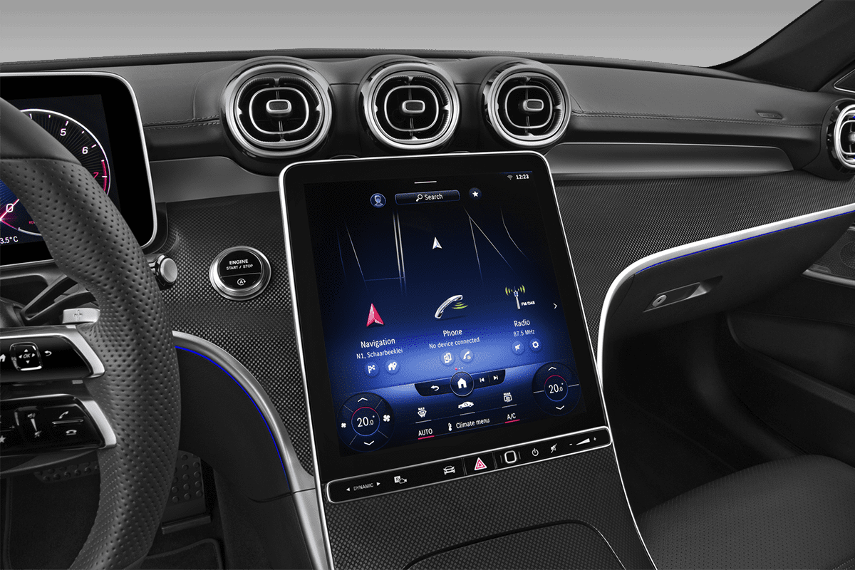 Mittelkonsole eines Mercedes C-Klasse Limousine 