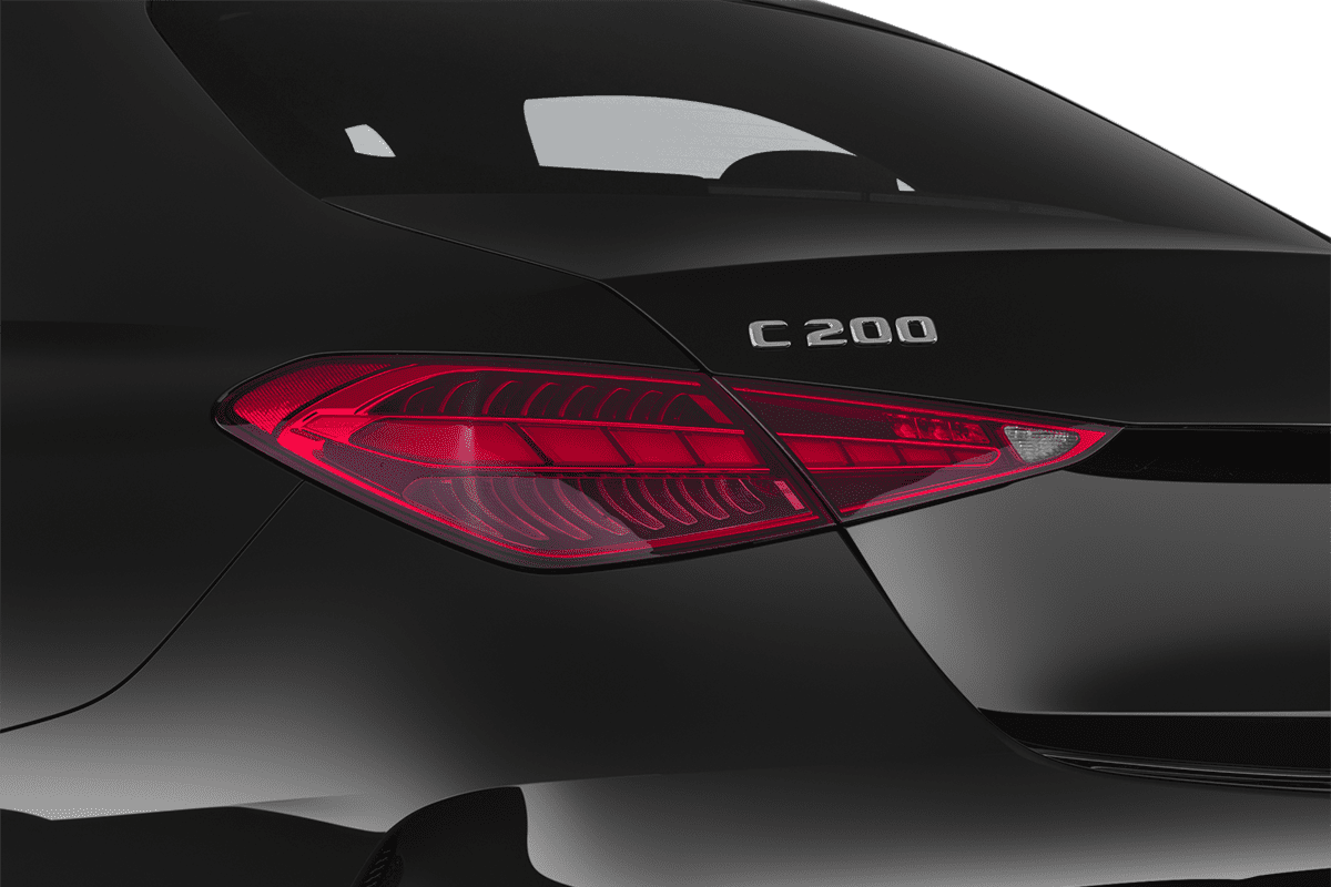 Heckleuchten eines Mercedes C-Klasse Limousine 