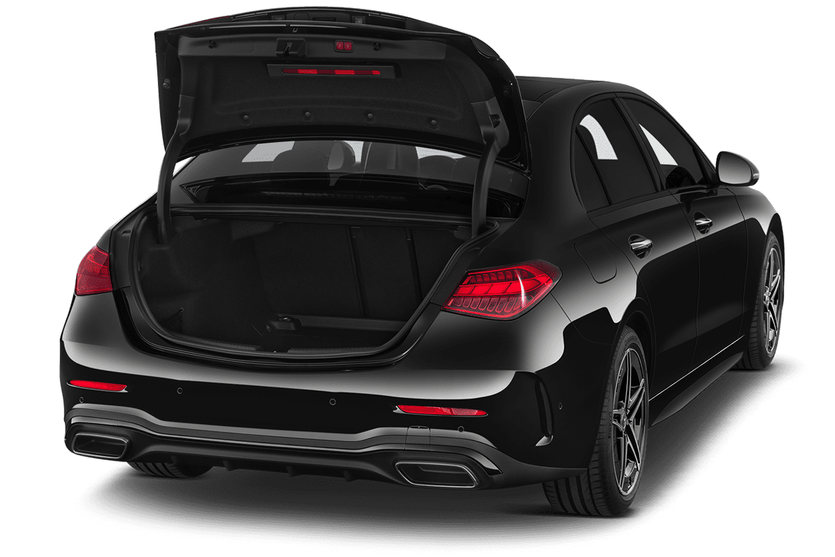 Kofferraum eines Mercedes C-Klasse Limousine 
