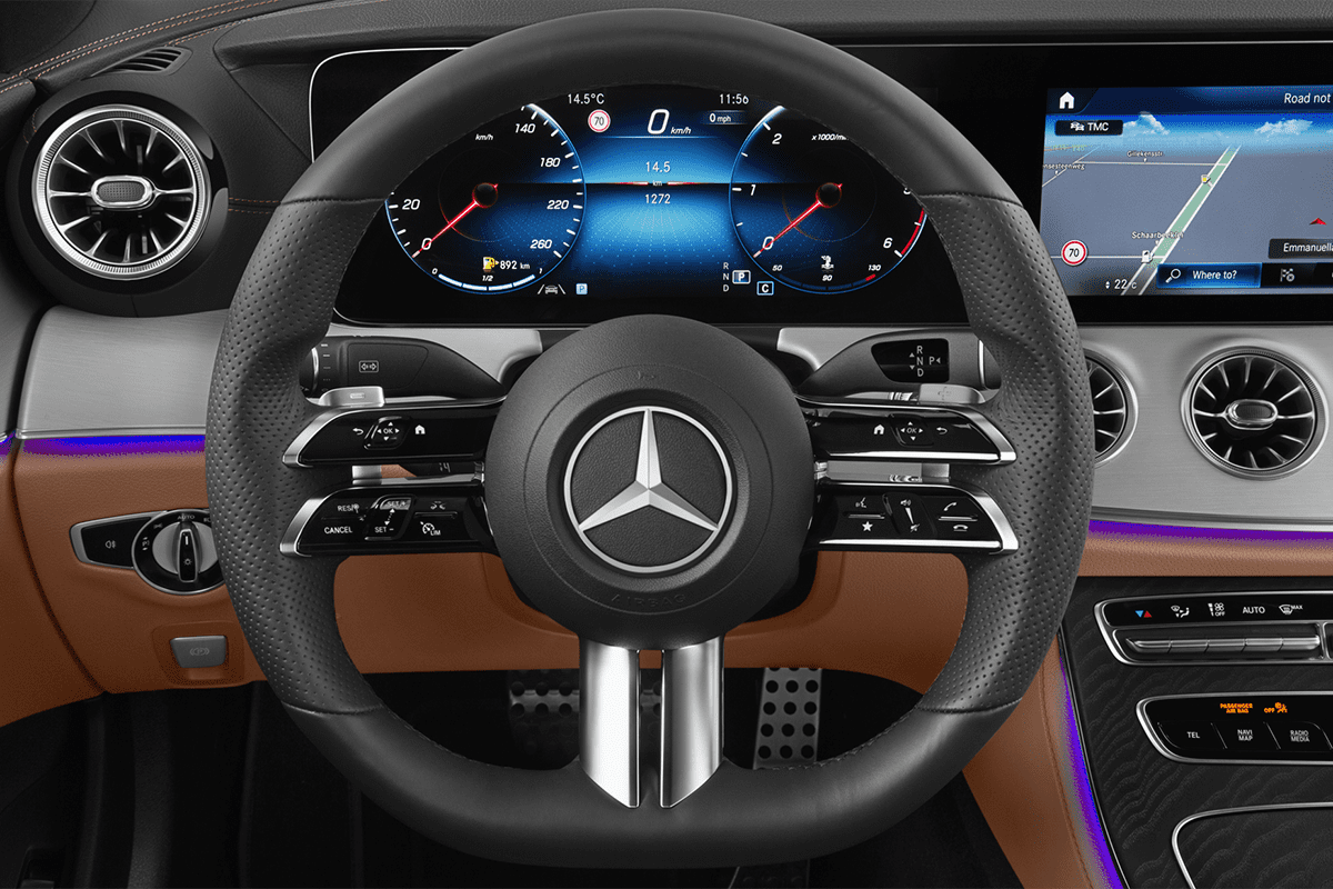 Lenkrad eines Mercedes E-Klasse Coupé