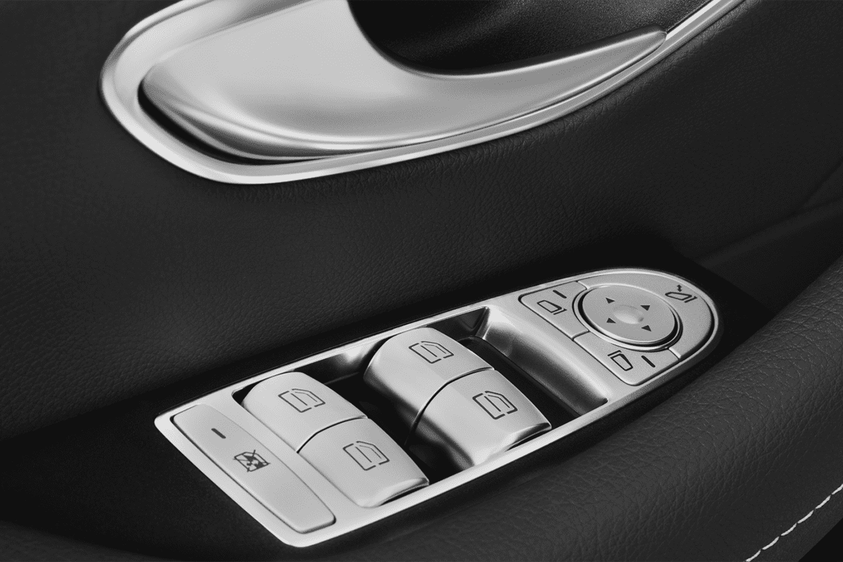 Türsteuerung eines Mercedes E-Klasse T-Modell Plug-in-Hybrid