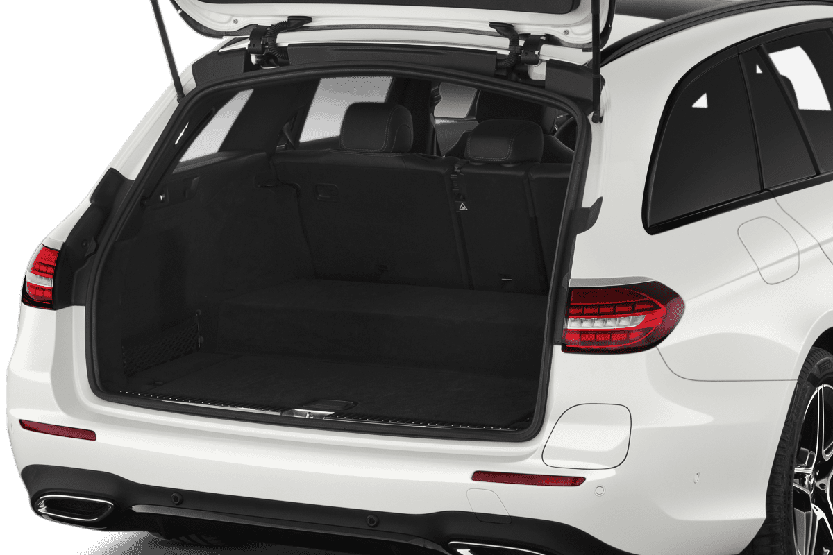 Kofferraum eines Mercedes E-Klasse T-Modell Plug-in-Hybrid