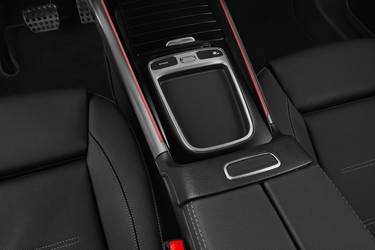 Schaltknüppel eines Mercedes EQA