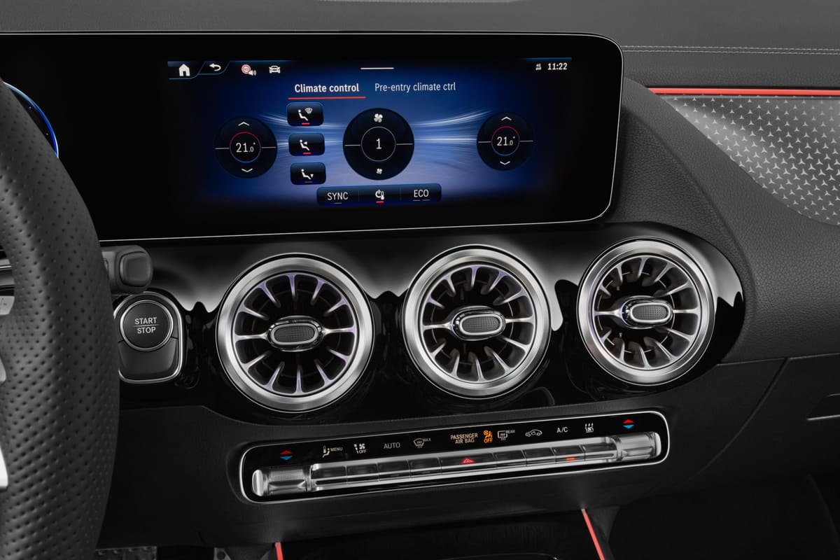 Klimasteuerung eines Mercedes EQA