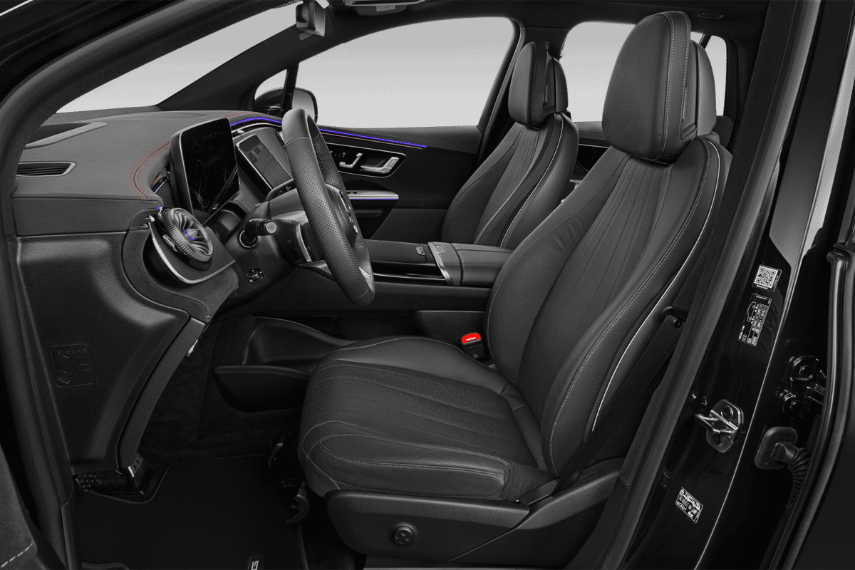 Vordersitze eines Mercedes EQE SUV