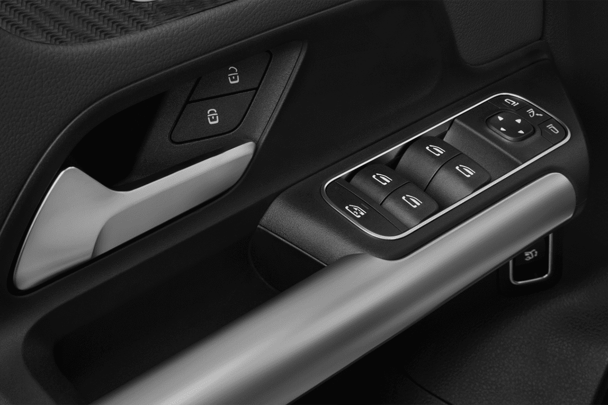 Türsteuerung eines Mercedes GLA