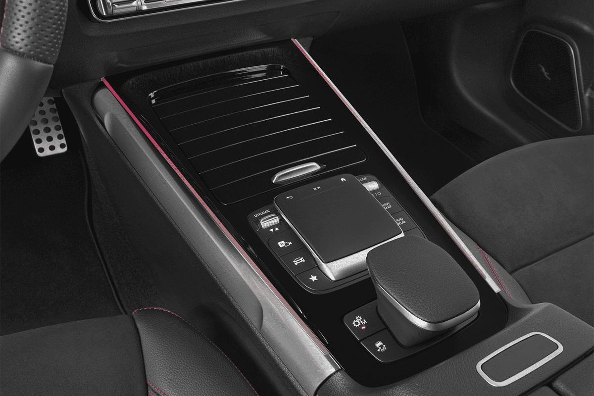 Schaltknüppel eines Mercedes GLB