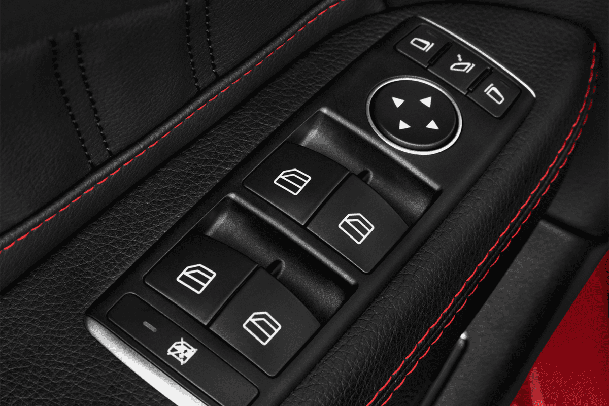 Türsteuerung eines Mercedes GLE-Coupé