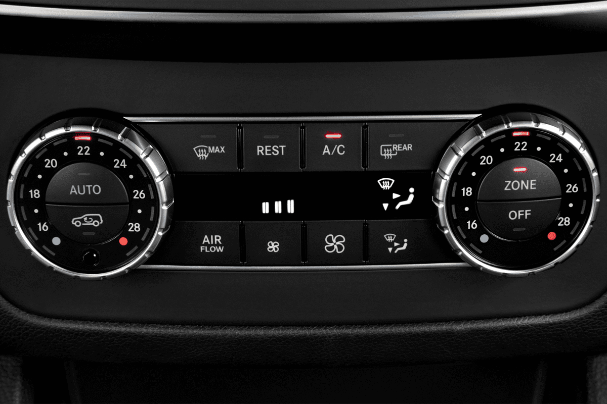 Klimasteuerung eines Mercedes GLE-Coupé