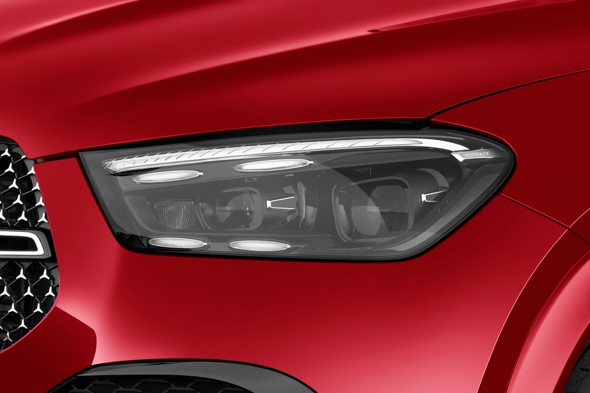 Frontscheinwerfer eines Mercedes GLE-Coupé Plug-in-Hybrid