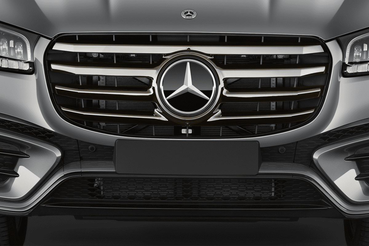 Kühlergrill eines Mercedes GLS