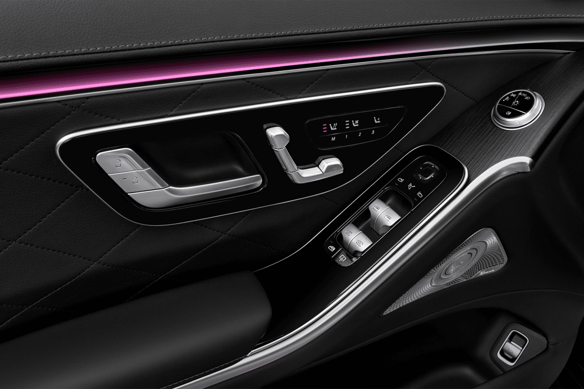 Türsteuerung eines Mercedes S-Klasse Plug-in-Hybrid