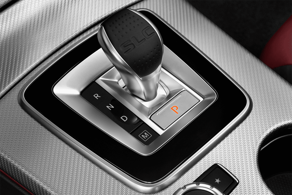 Schaltknüppel eines Mercedes SLC