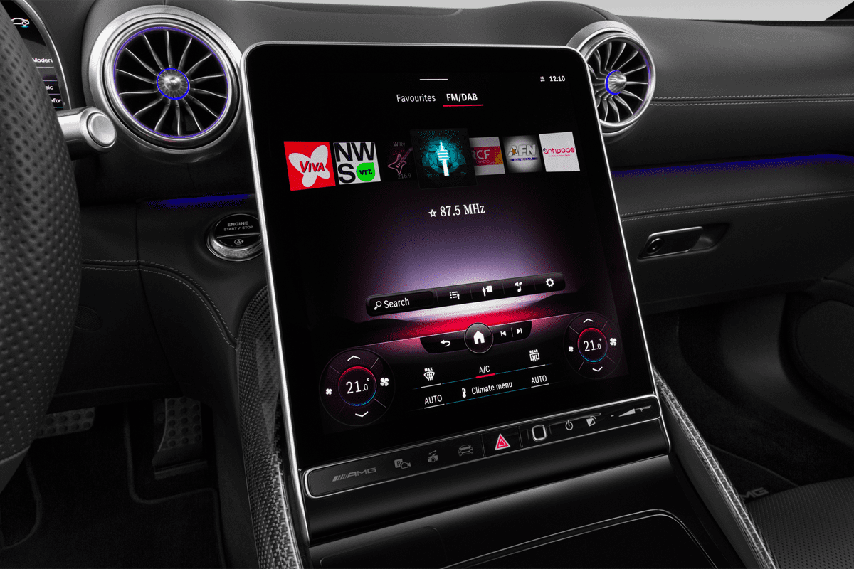 Audiosystem eines Mercedes AMG SL Roadster