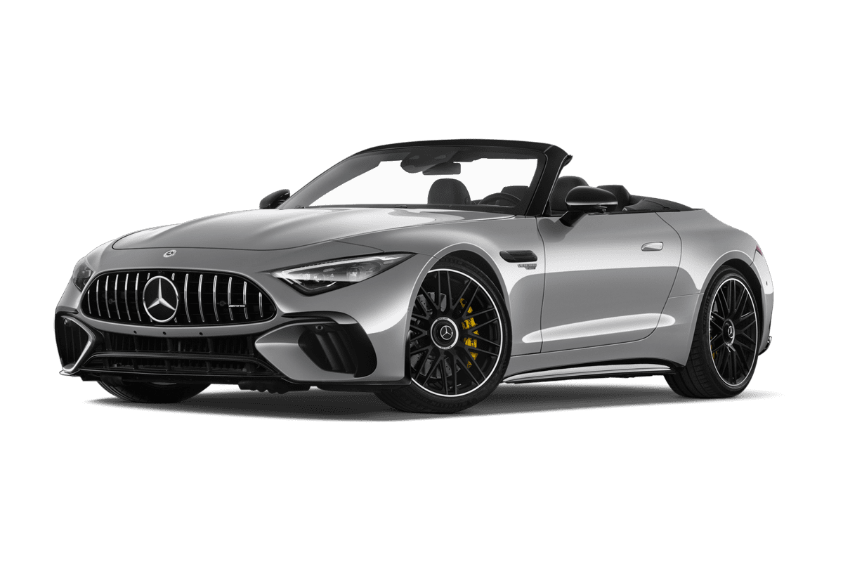 Tiefe, schräge Heckansicht eines Mercedes AMG SL Roadster, freigestellt