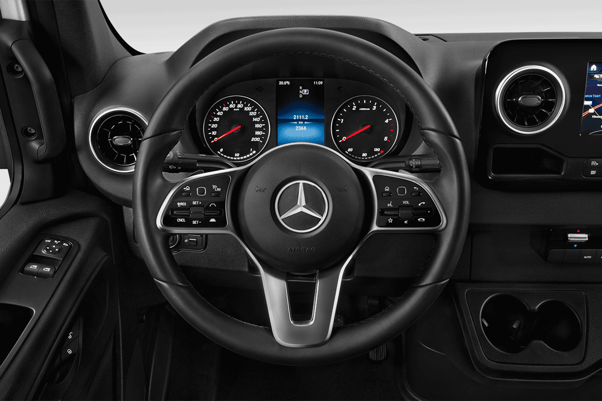 Lenkrad eines Mercedes Sprinter Kastenwagen