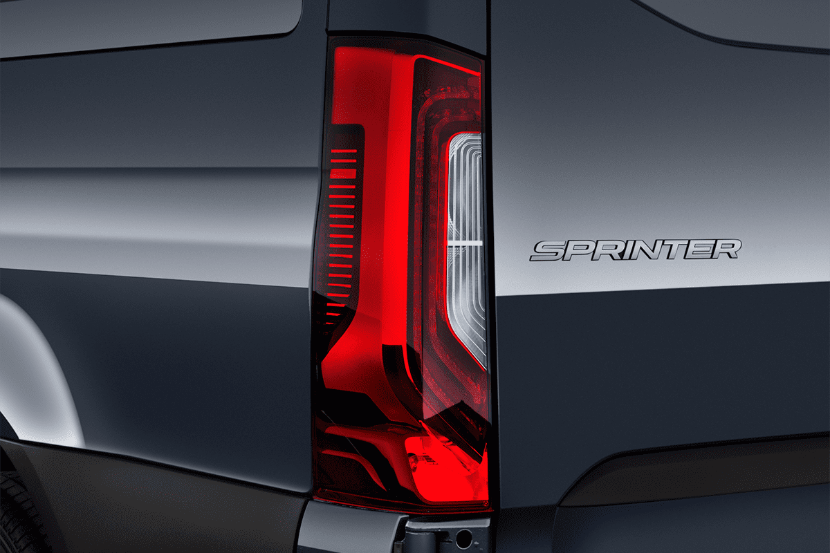 Heckleuchten eines Mercedes Sprinter Kastenwagen