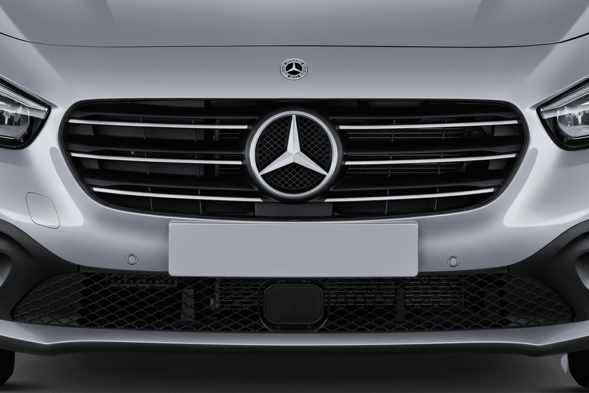 Kühlergrill eines Mercedes T-Klasse