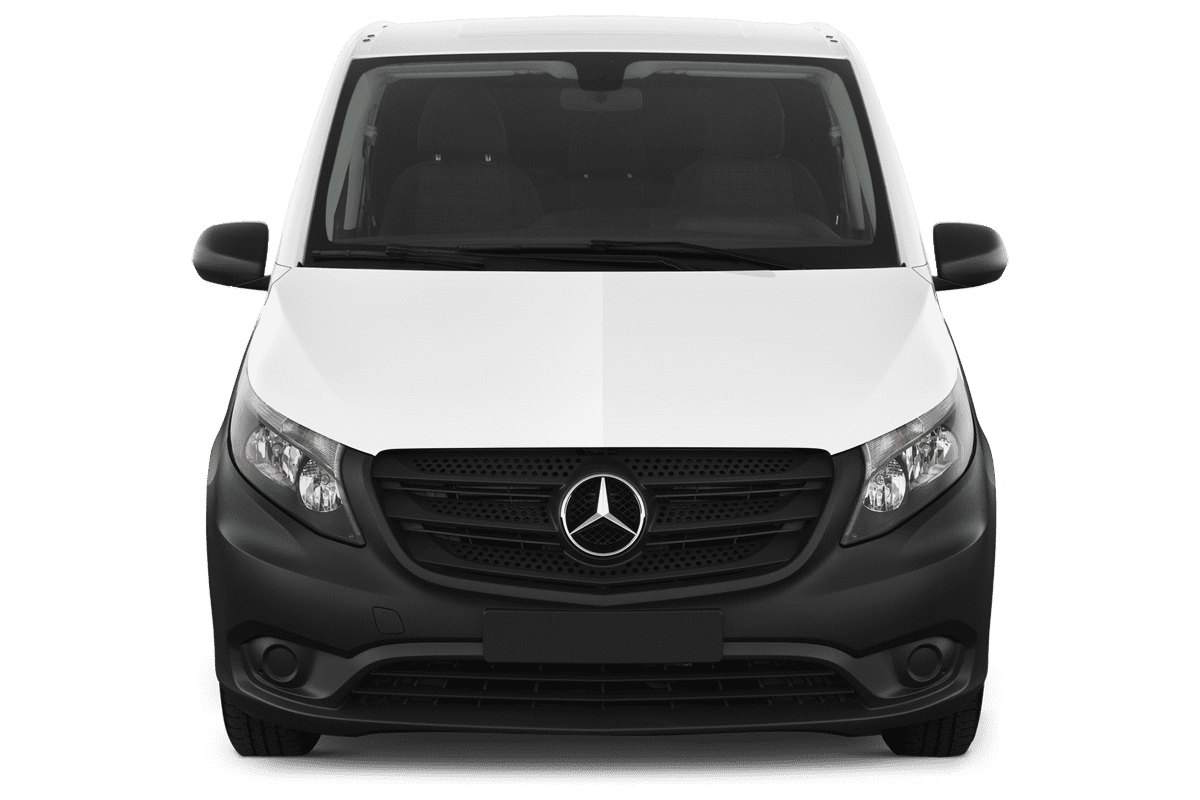 Frontansicht eines Mercedes Vito Kastenwagen, freigestellt
