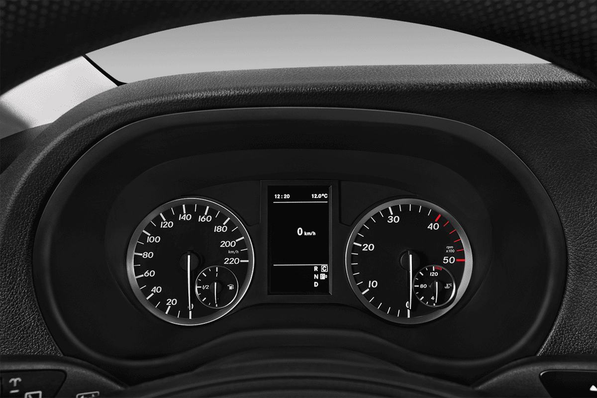 Kombiinstrument eines Mercedes Vito Mixto